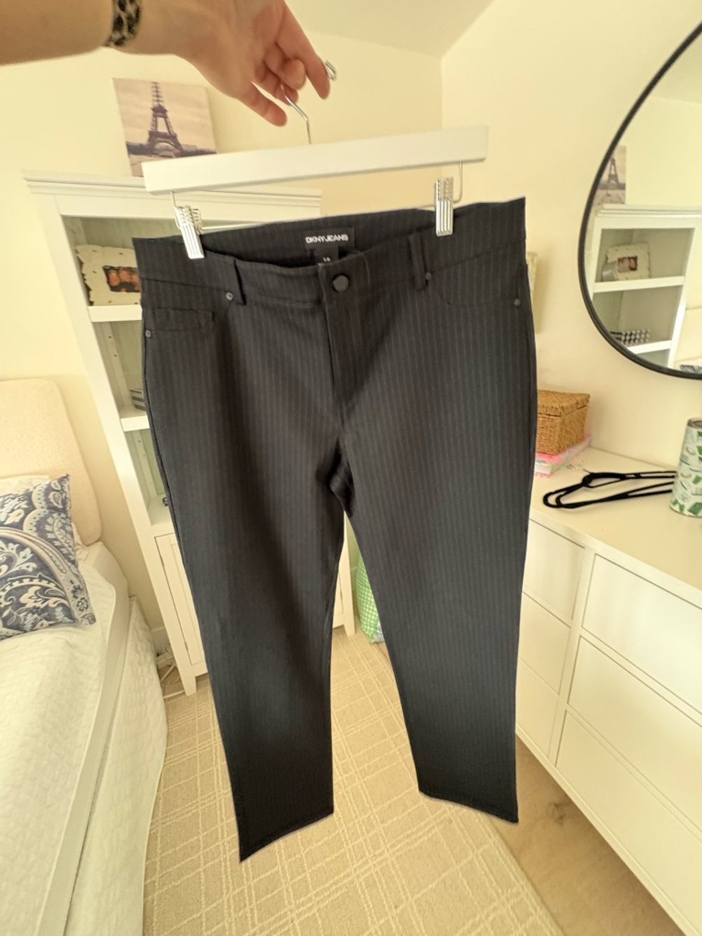 DKNY Pinstripe stretch ankle length dress pants size L